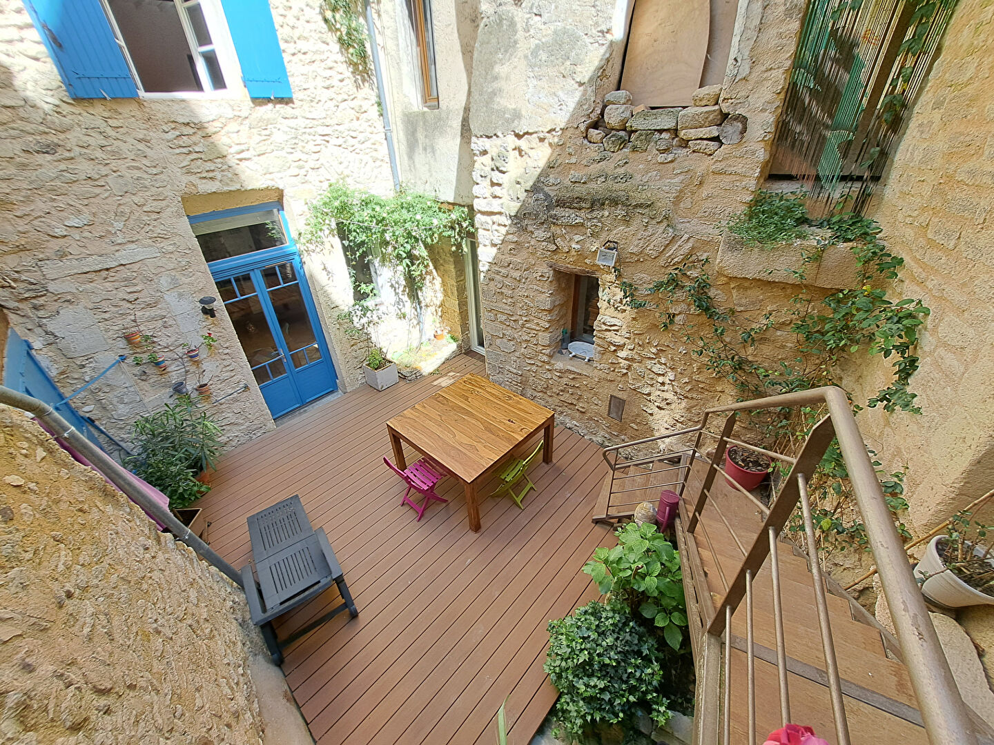 Agence immobilière de VENTOUX IMMOBILIER Malaucene - VENTOUX IMMOBILIER