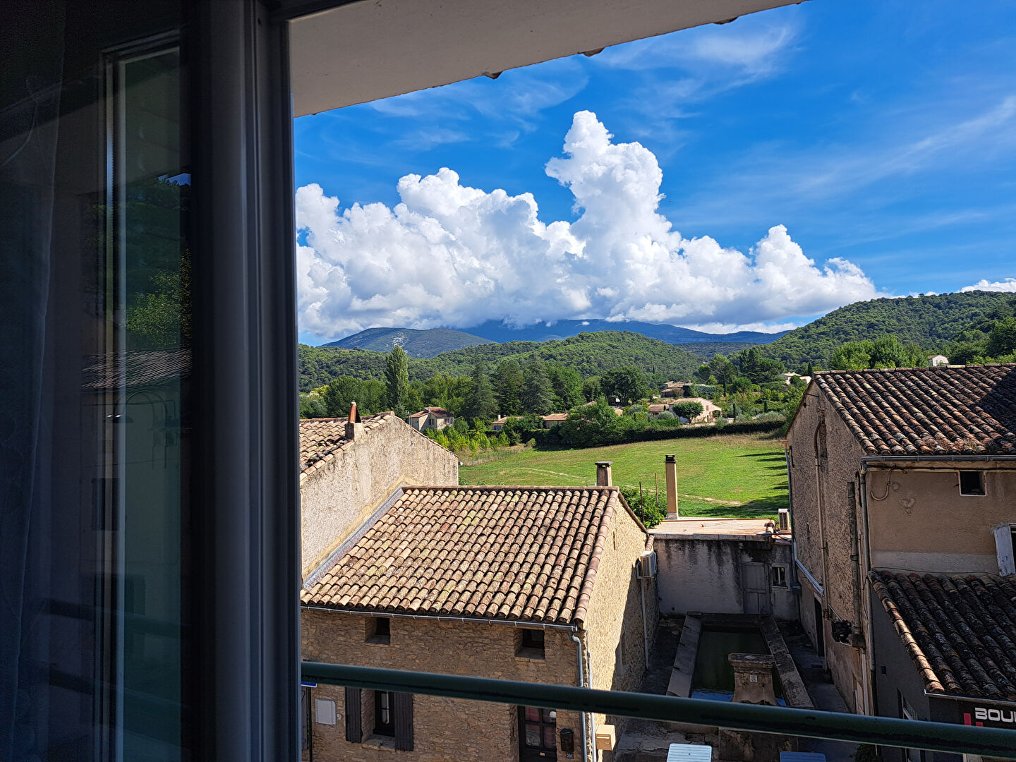 Agence immobilière de VENTOUX IMMOBILIER Malaucene - VENTOUX IMMOBILIER