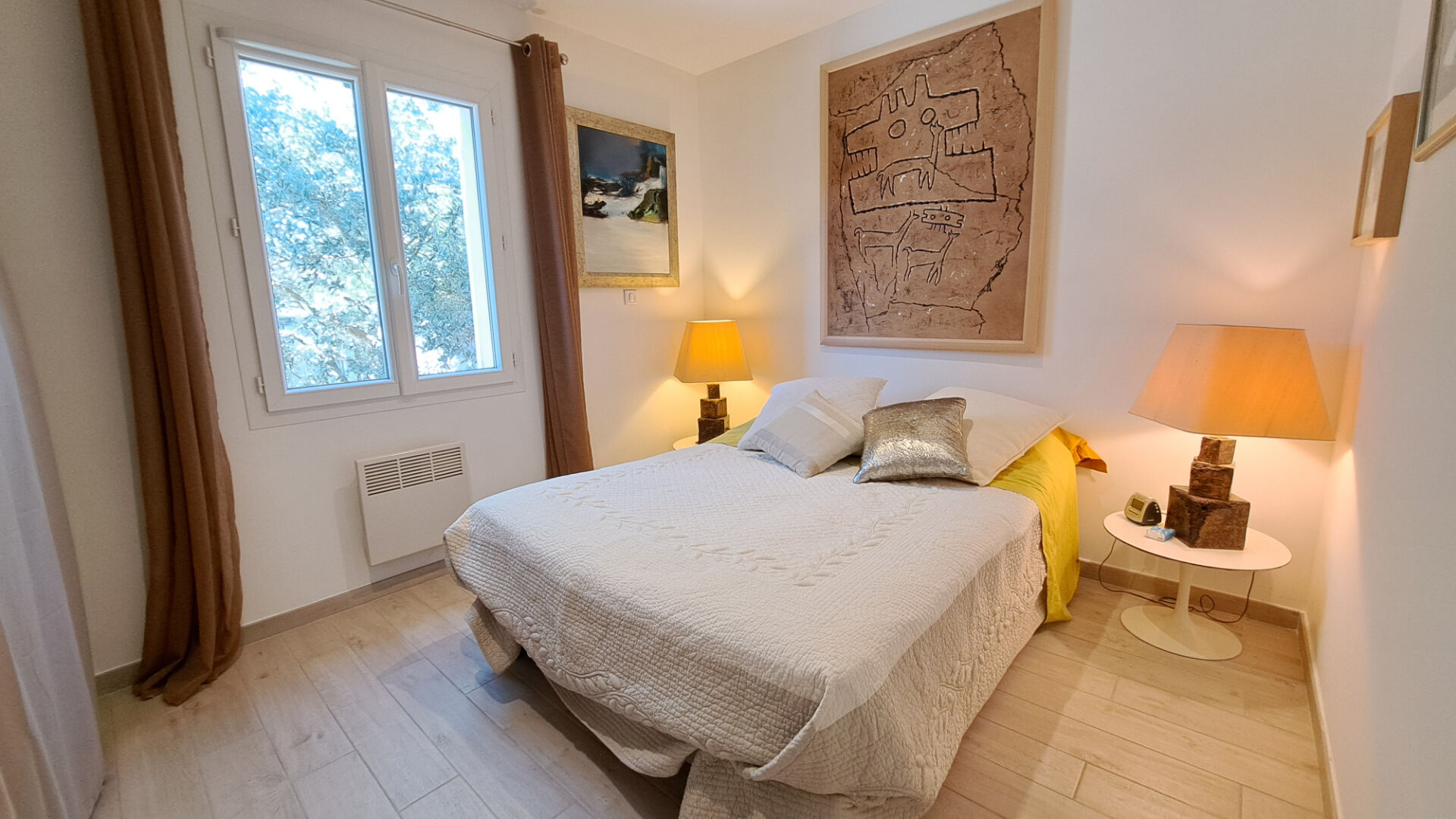 Photo Maison plain pied avec piscine semi enterrée image 3/6