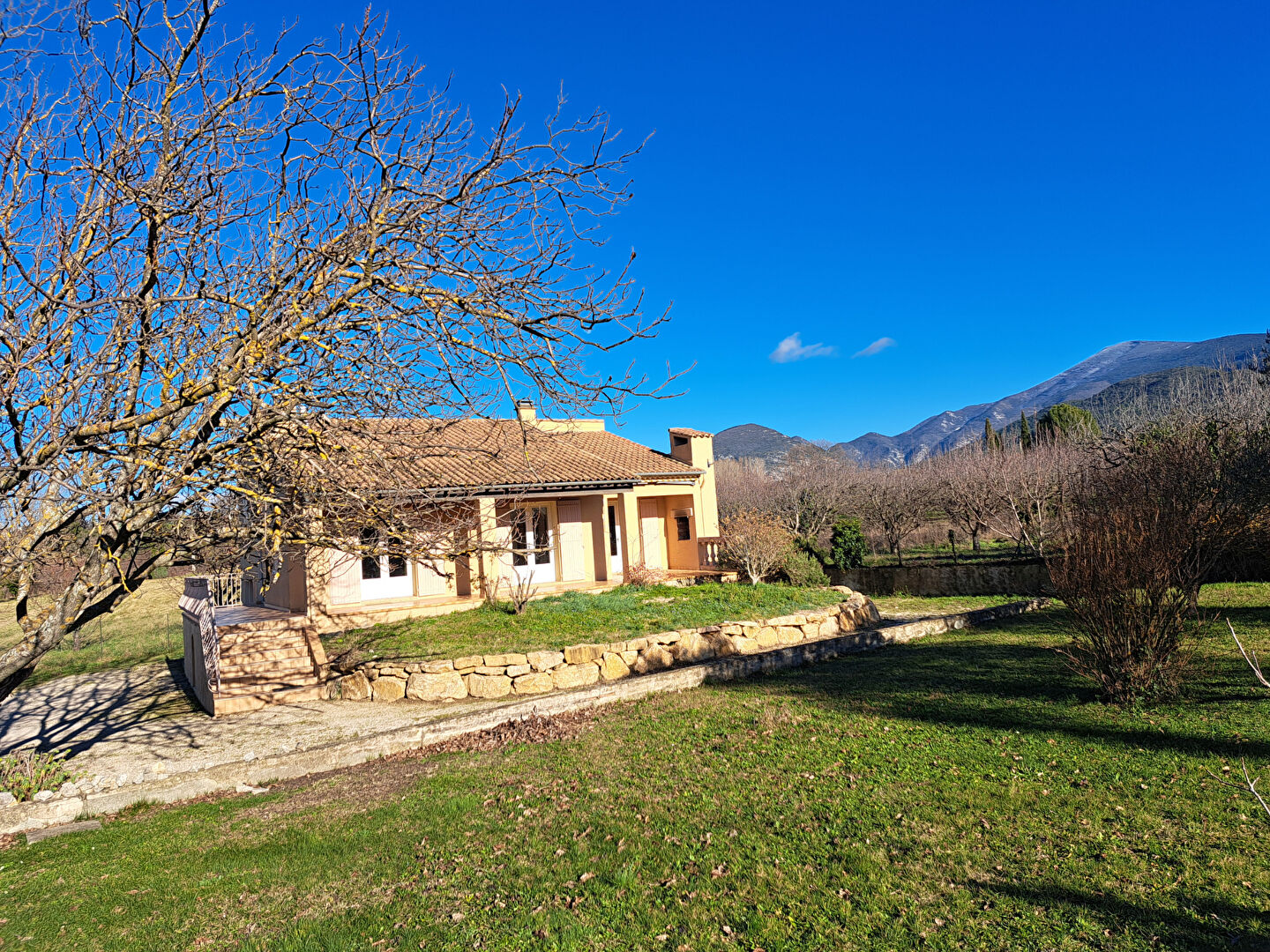 Agence immobilière de VENTOUX IMMOBILIER Malaucene - VENTOUX IMMOBILIER