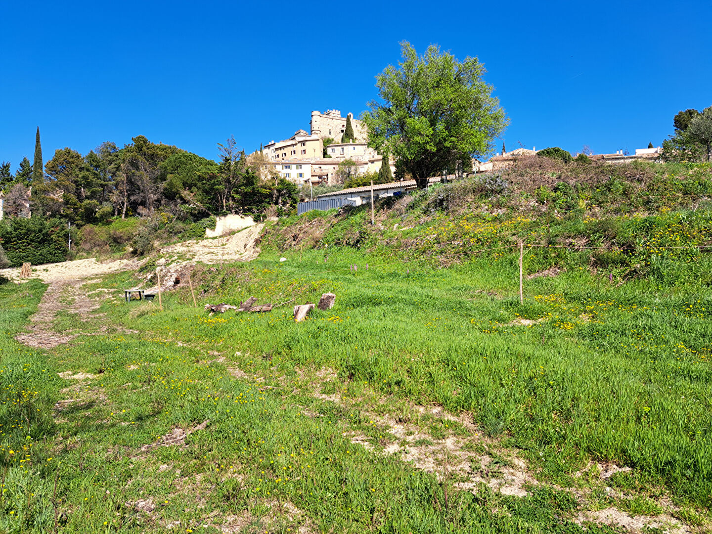 Agence immobilière de VENTOUX IMMOBILIER Malaucene - VENTOUX IMMOBILIER