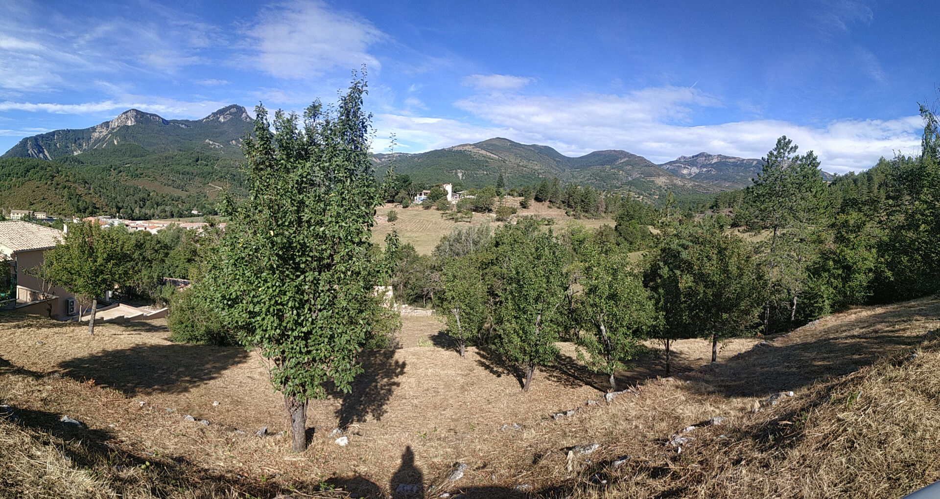 Photo TERRAIN A BATIR CASTELLANE env. 2126 m2 image 6/6