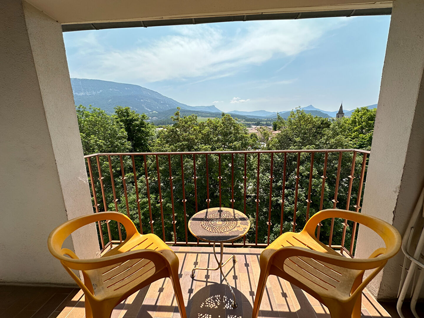 Immeuble 776m² terrain 1700m²