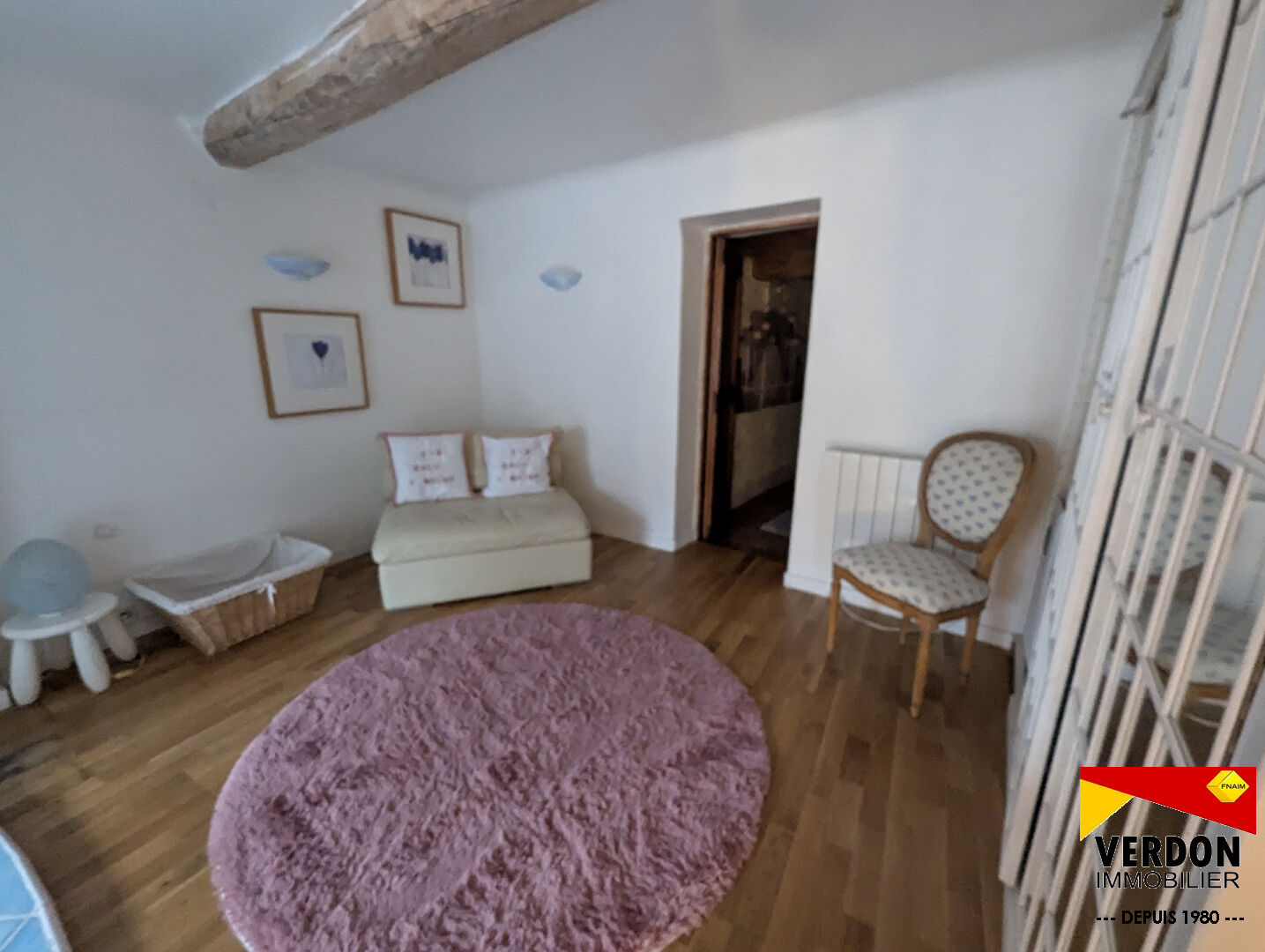 Photo Maison en pierres avec terrasse image 4/6