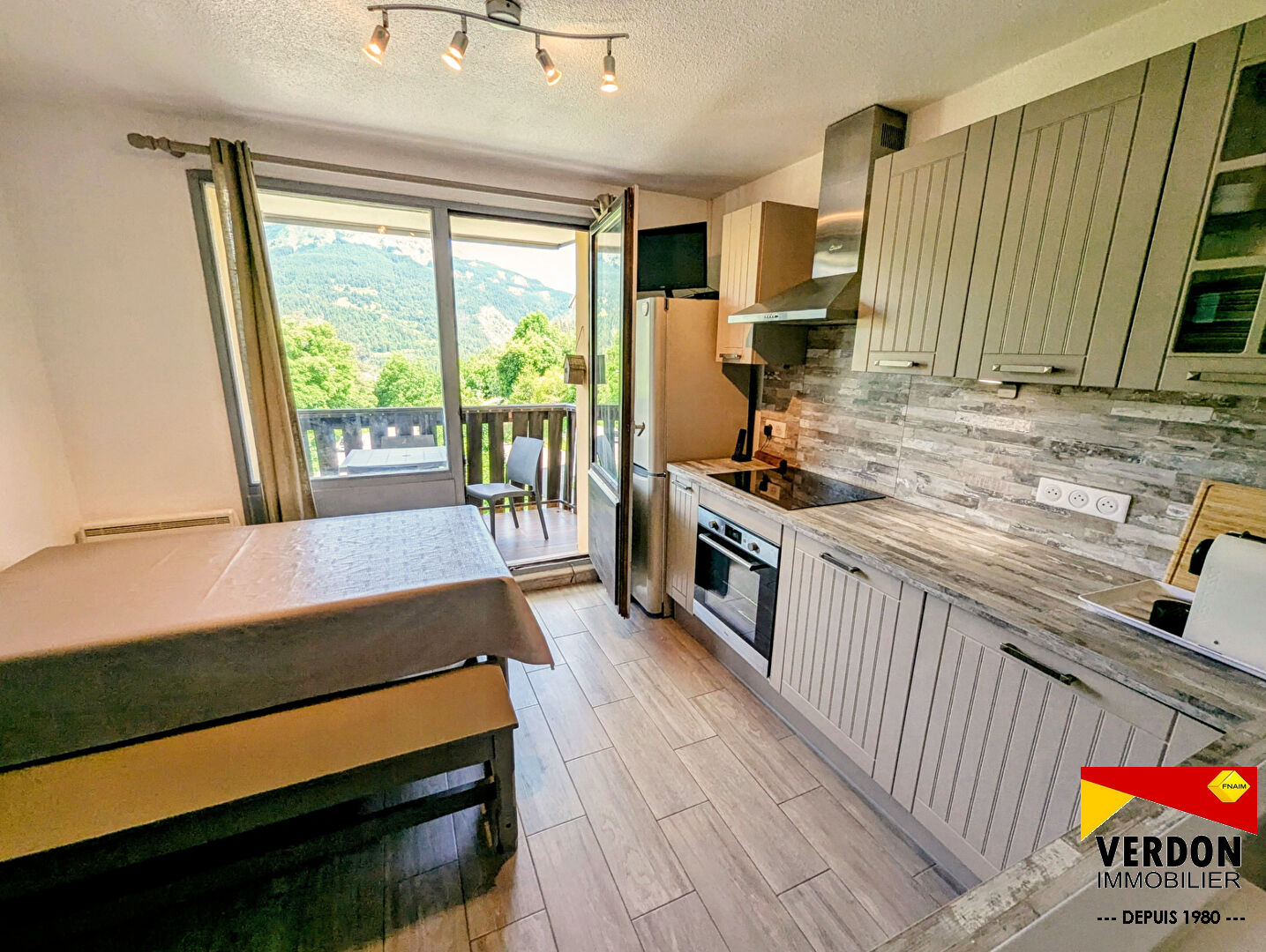 Agence immobilière de VERDON IMMOBILIER - VERDON IMMOBILIER St ANDRE LES ALPES