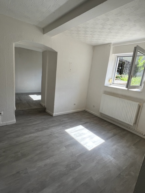 Photo Appartement Pierrevillers 3 pièce(s) 60.89 m2 avec cave et jardin image 3/6
