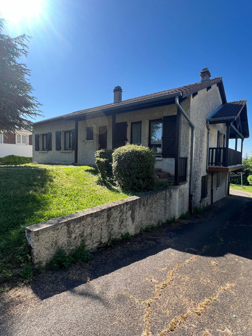 Photo Belle maison dans les hauteurs de Metz avec grand jardin image 2/6