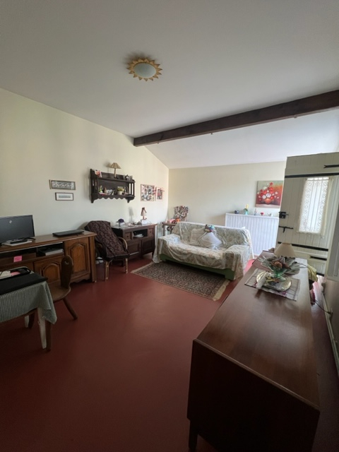 Photo Maison mitoyenne de 170m² avec garage et jardin de 5.97 ares image 5/6