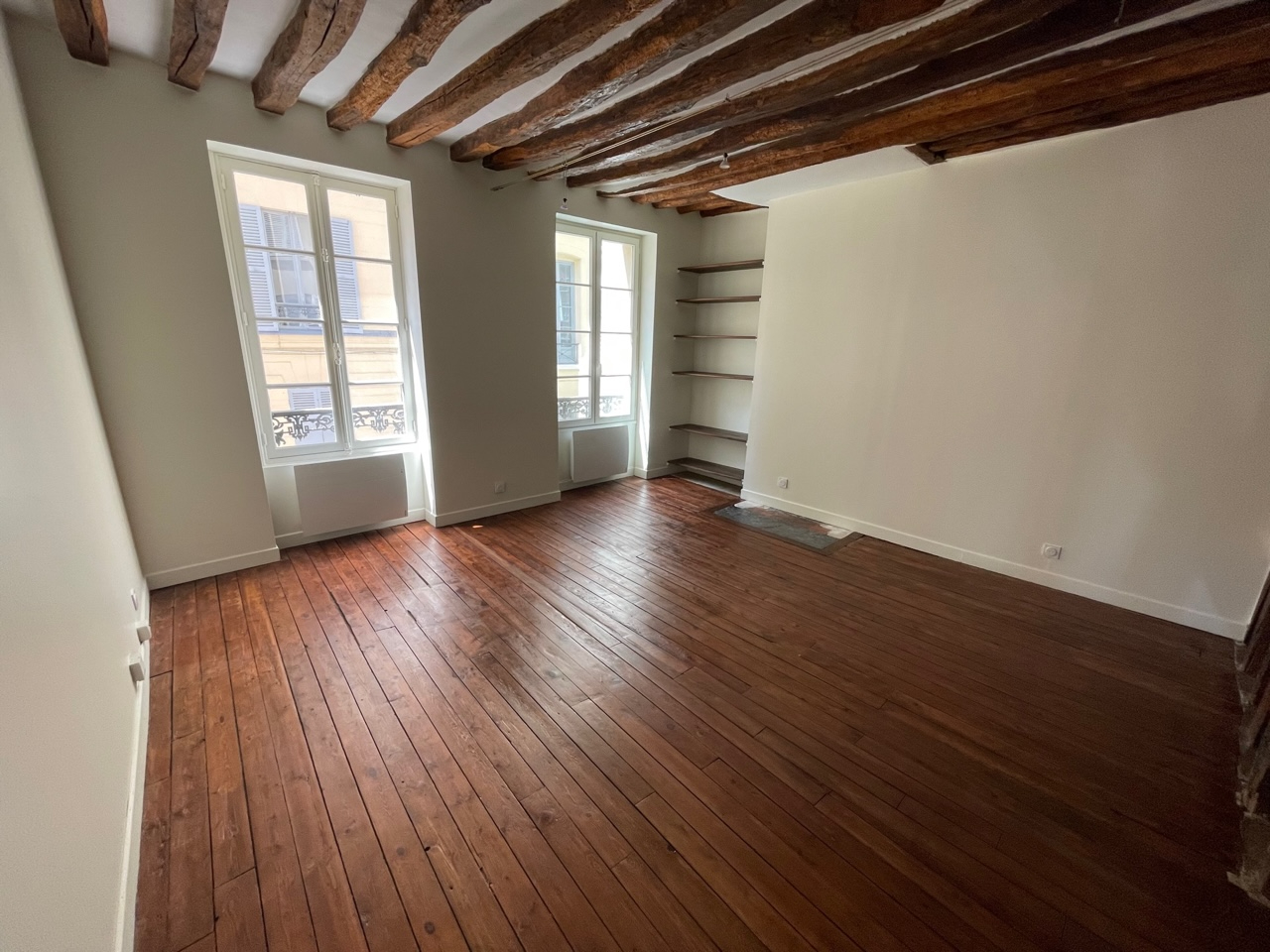 Agence immobilière de VIEUX VERSAILLES IMMOBILIER - VIEUX VERSAILLES IMMOBILIER