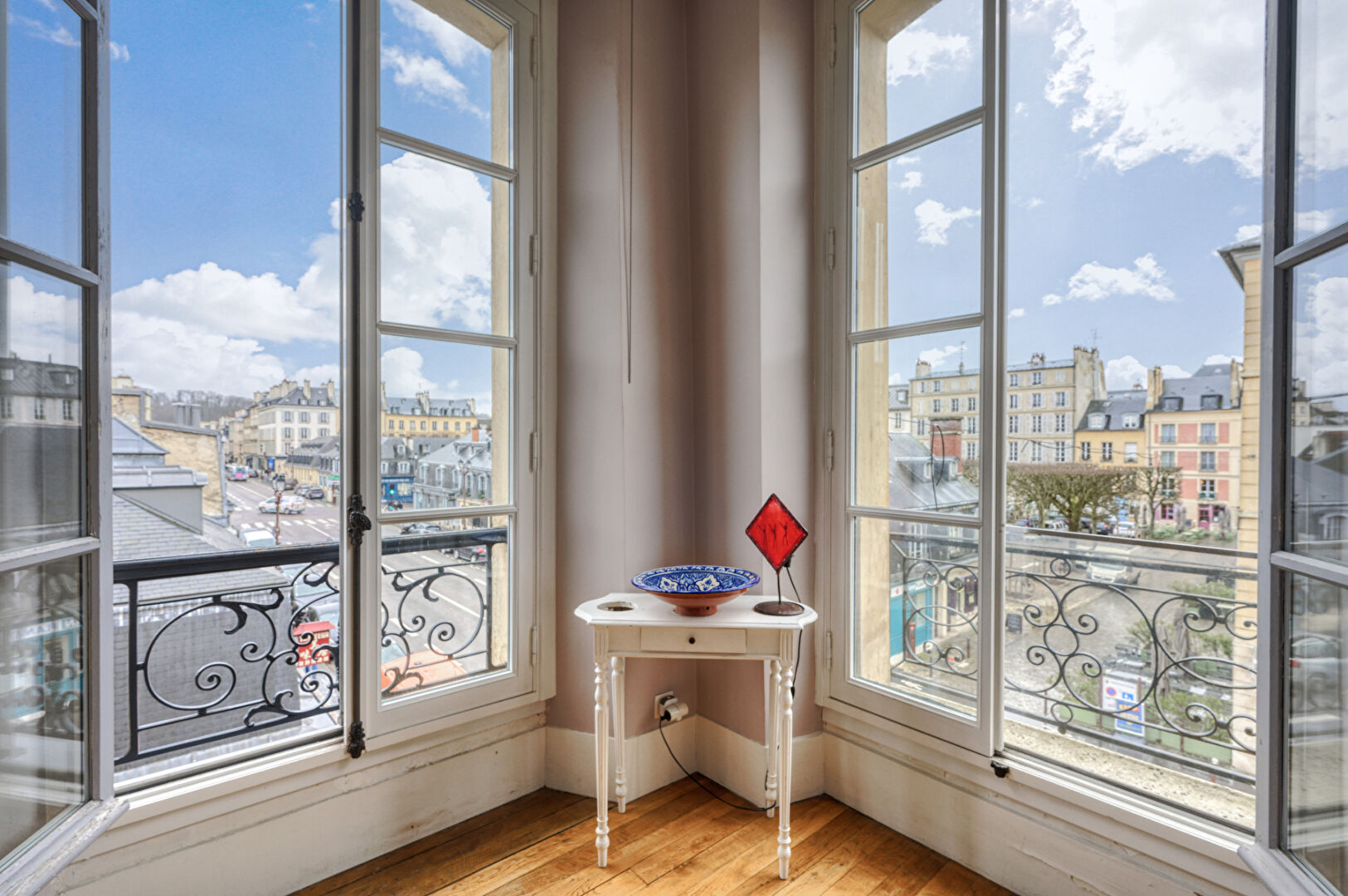 Agence immobilière de VIEUX VERSAILLES IMMOBILIER - VIEUX VERSAILLES IMMOBILIER
