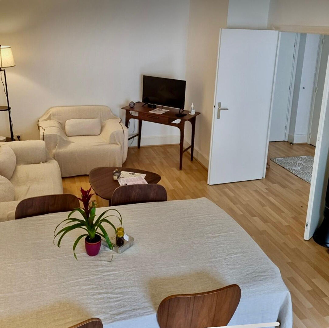 Agence immobilière de VIEUX VERSAILLES IMMOBILIER - VIEUX VERSAILLES IMMOBILIER