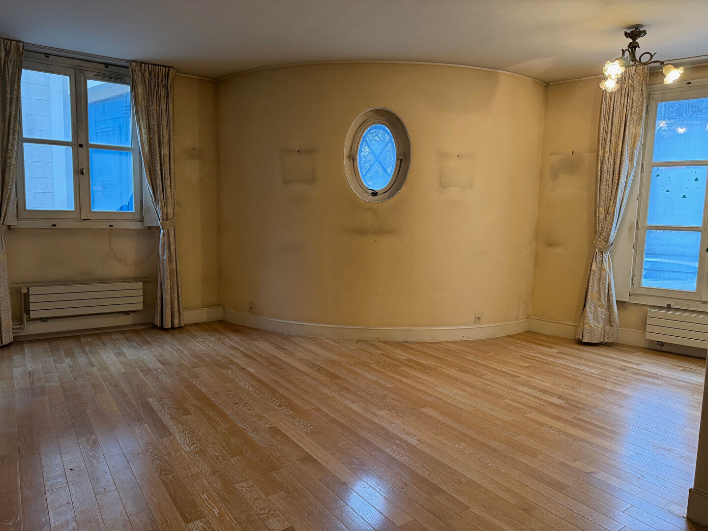 Agence immobilière de VIEUX VERSAILLES IMMOBILIER - VIEUX VERSAILLES IMMOBILIER