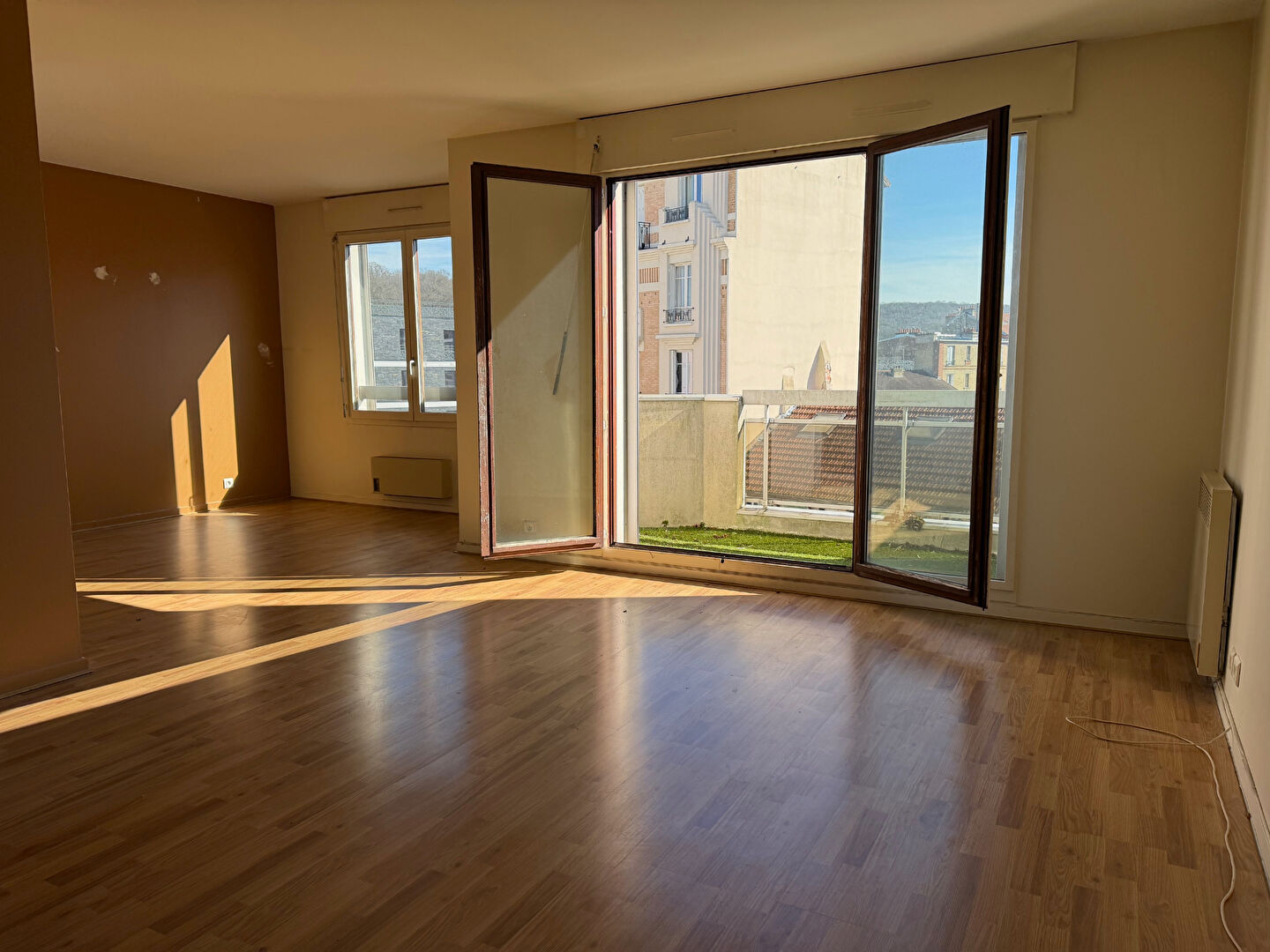 Agence immobilière de VIEUX VERSAILLES IMMOBILIER - VIEUX VERSAILLES IMMOBILIER