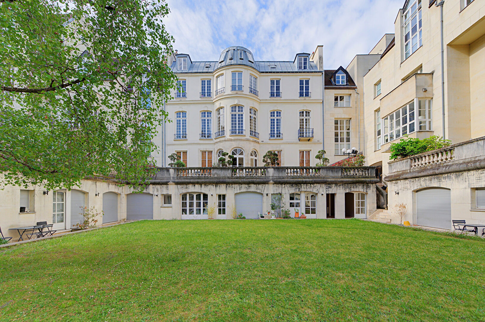 Agence immobilière de VIEUX VERSAILLES IMMOBILIER - VIEUX VERSAILLES IMMOBILIER