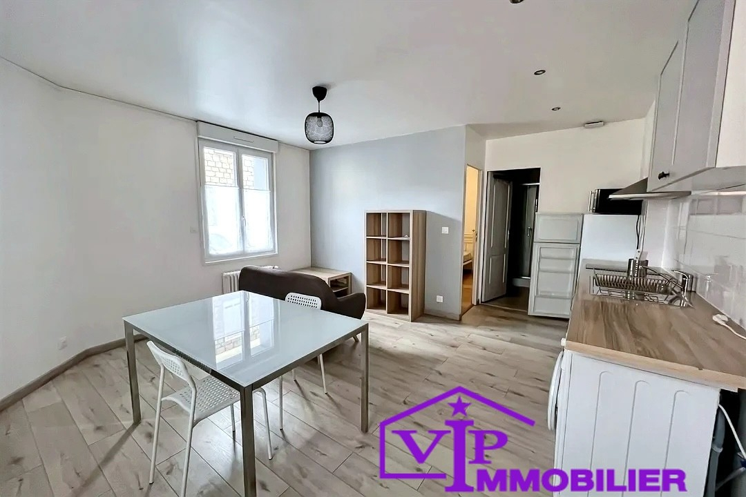 Photo APPARTEMENT F2 MEUBLE image 3/5