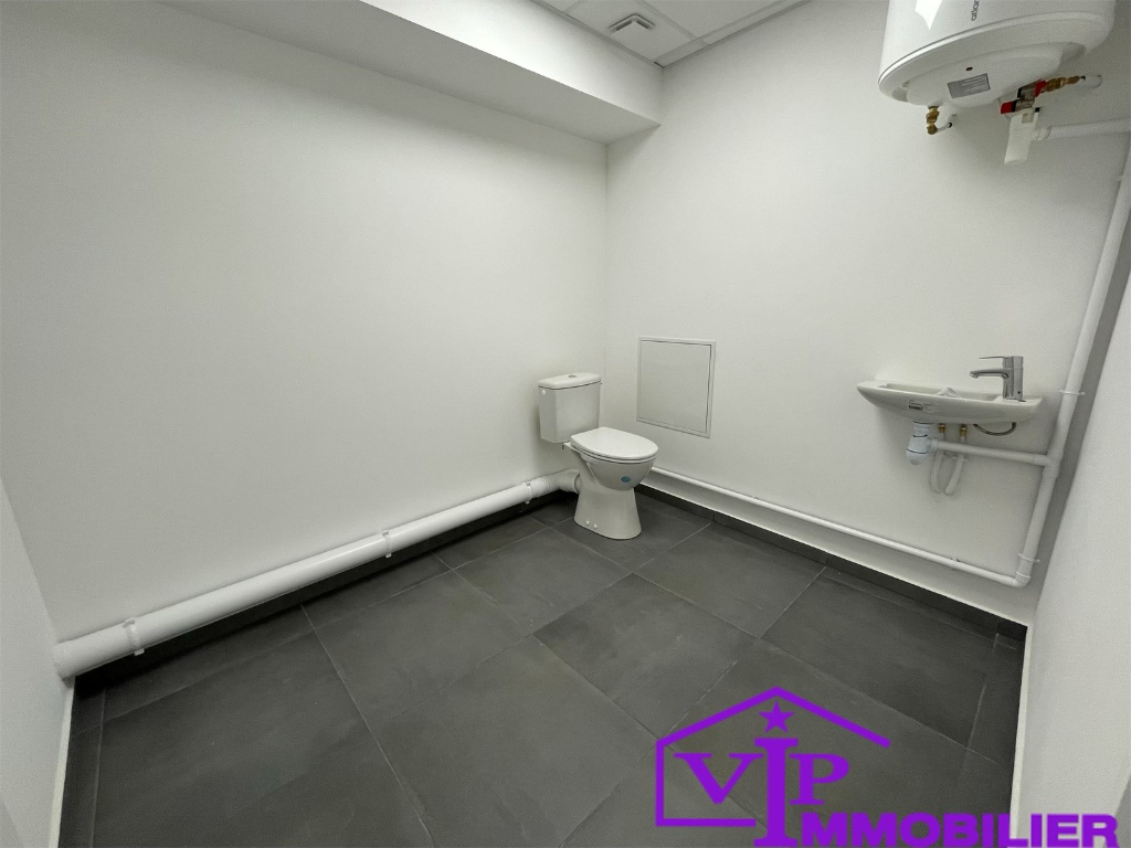 Photo Local commercial image 4/6