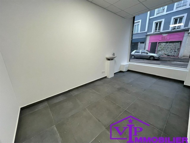 Photo Local commercial image 5/6