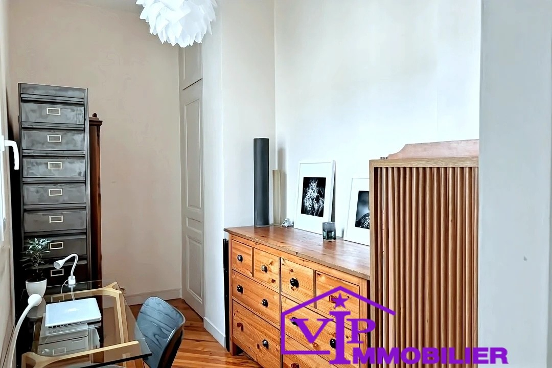 Photo Appartement  4 pièce(s) 77.04 m2 image 6/6