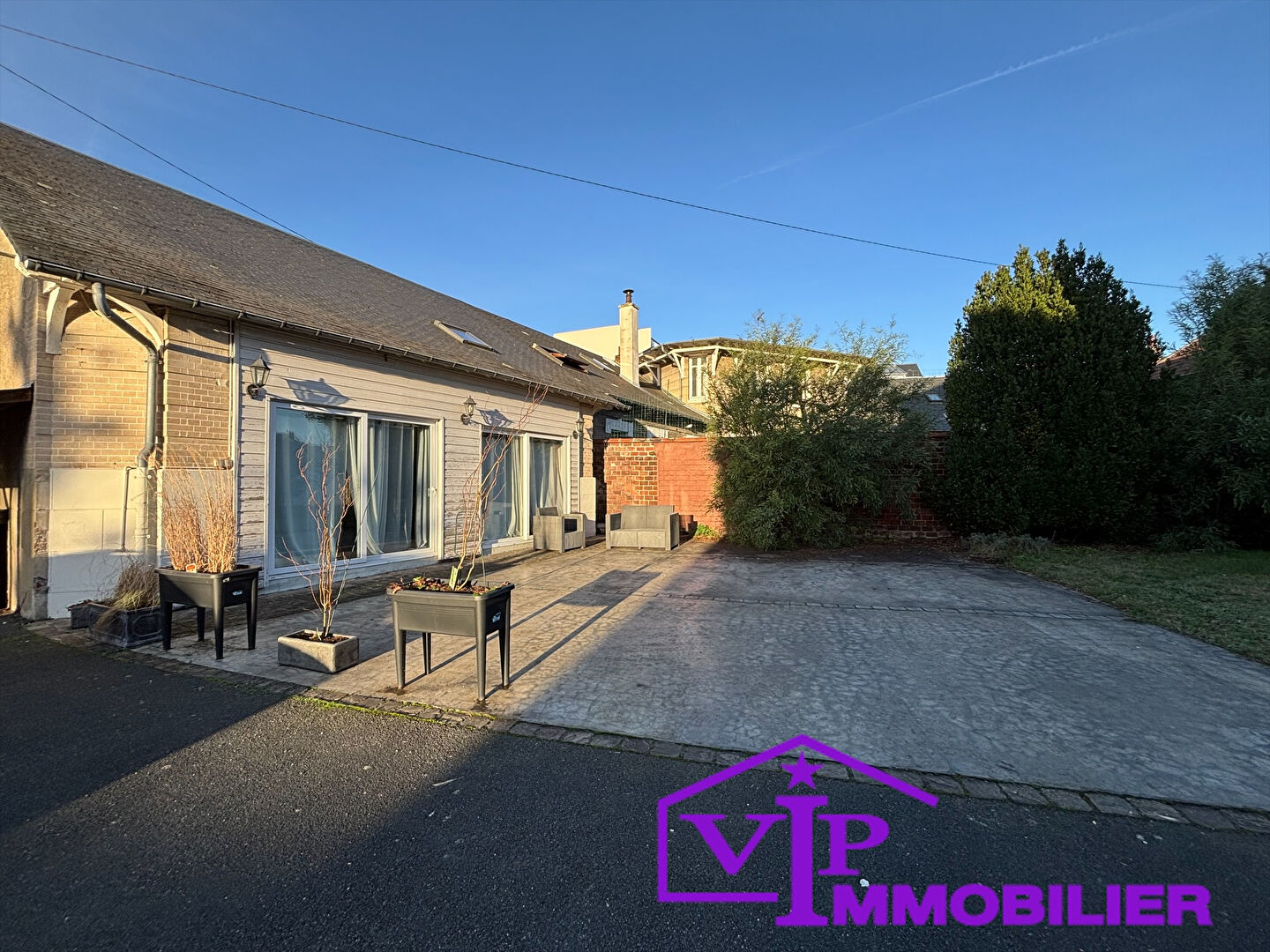 Agence immobilière de VIP IMMOBILIER - VIP IMMOBILIER SOTTEVILLE