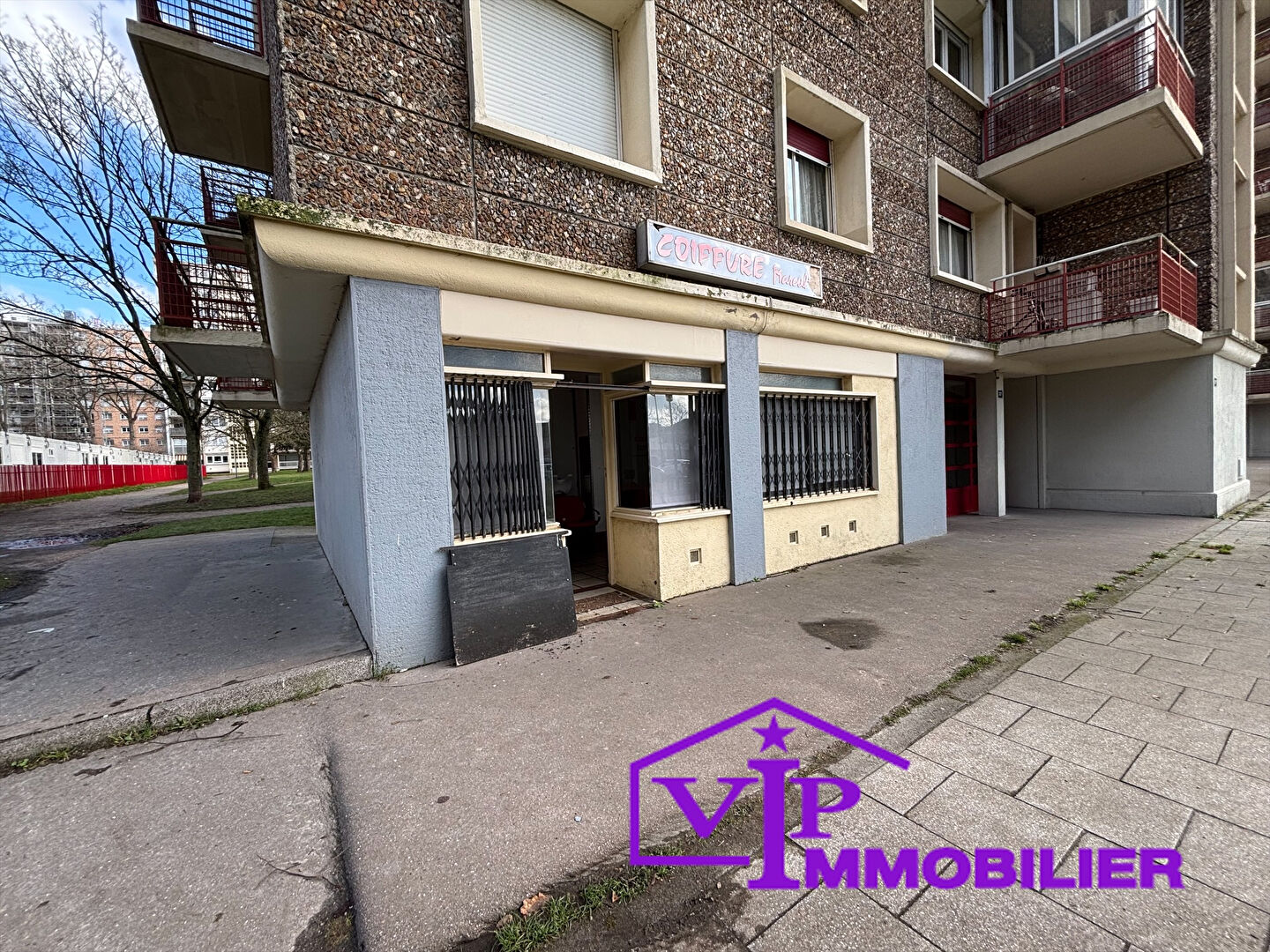 Agence immobilière de VIP IMMOBILIER - VIP IMMOBILIER SOTTEVILLE