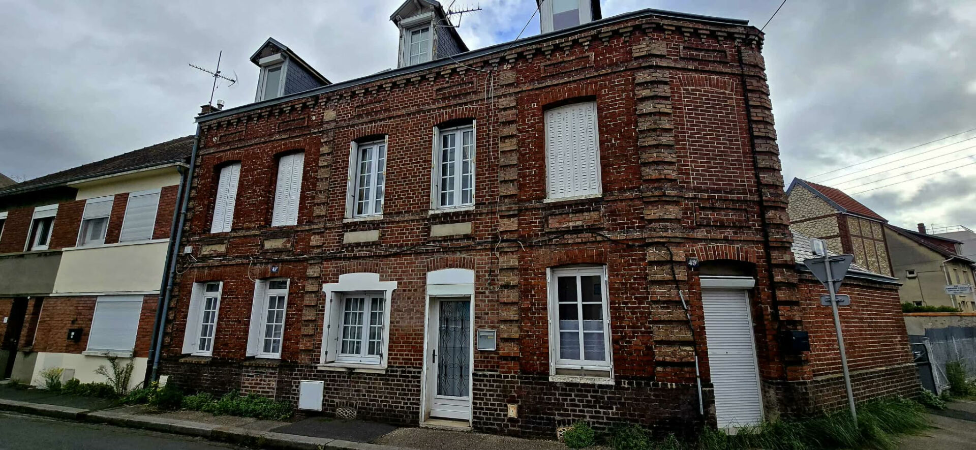 Agence immobilière de VIP IMMOBILIER - VIP IMMOBILIER SOTTEVILLE