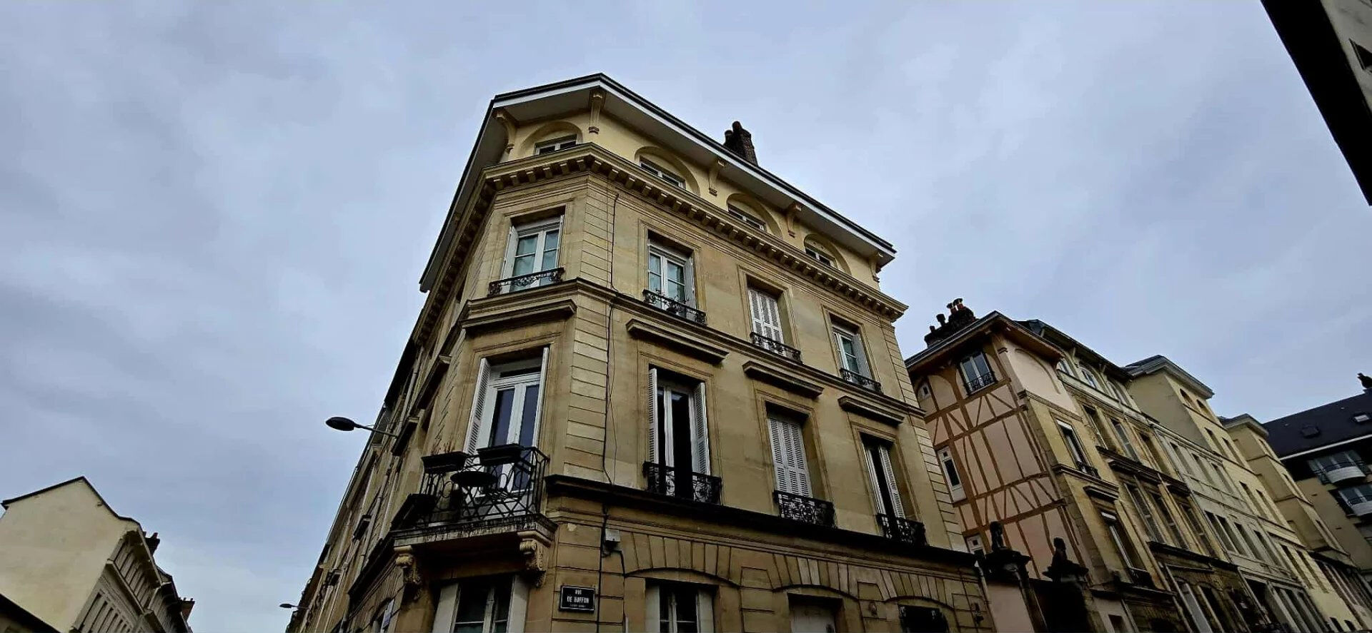 Agence immobilière de VIP IMMOBILIER - VIP IMMOBILIER SOTTEVILLE