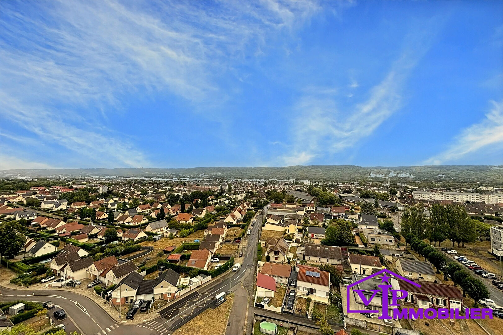 Agence immobilière de VIP IMMOBILIER - VIP IMMOBILIER SOTTEVILLE