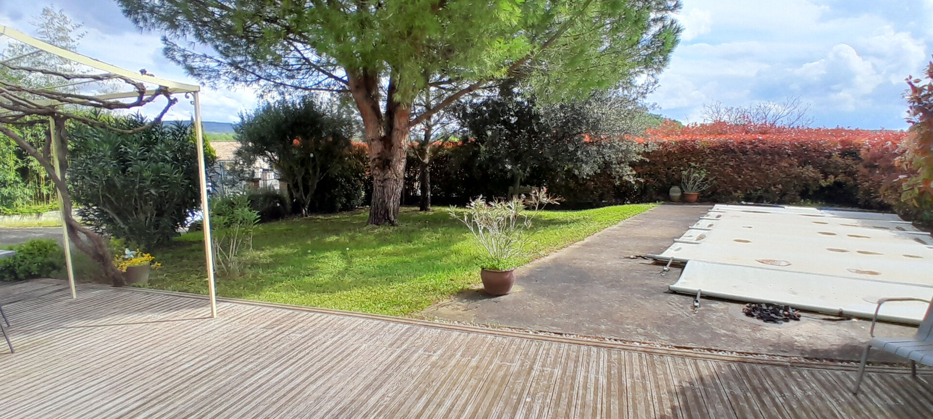 Photo (26) Montoison - Maison 4 chambres, 800 m² terrain et piscine image 2/6