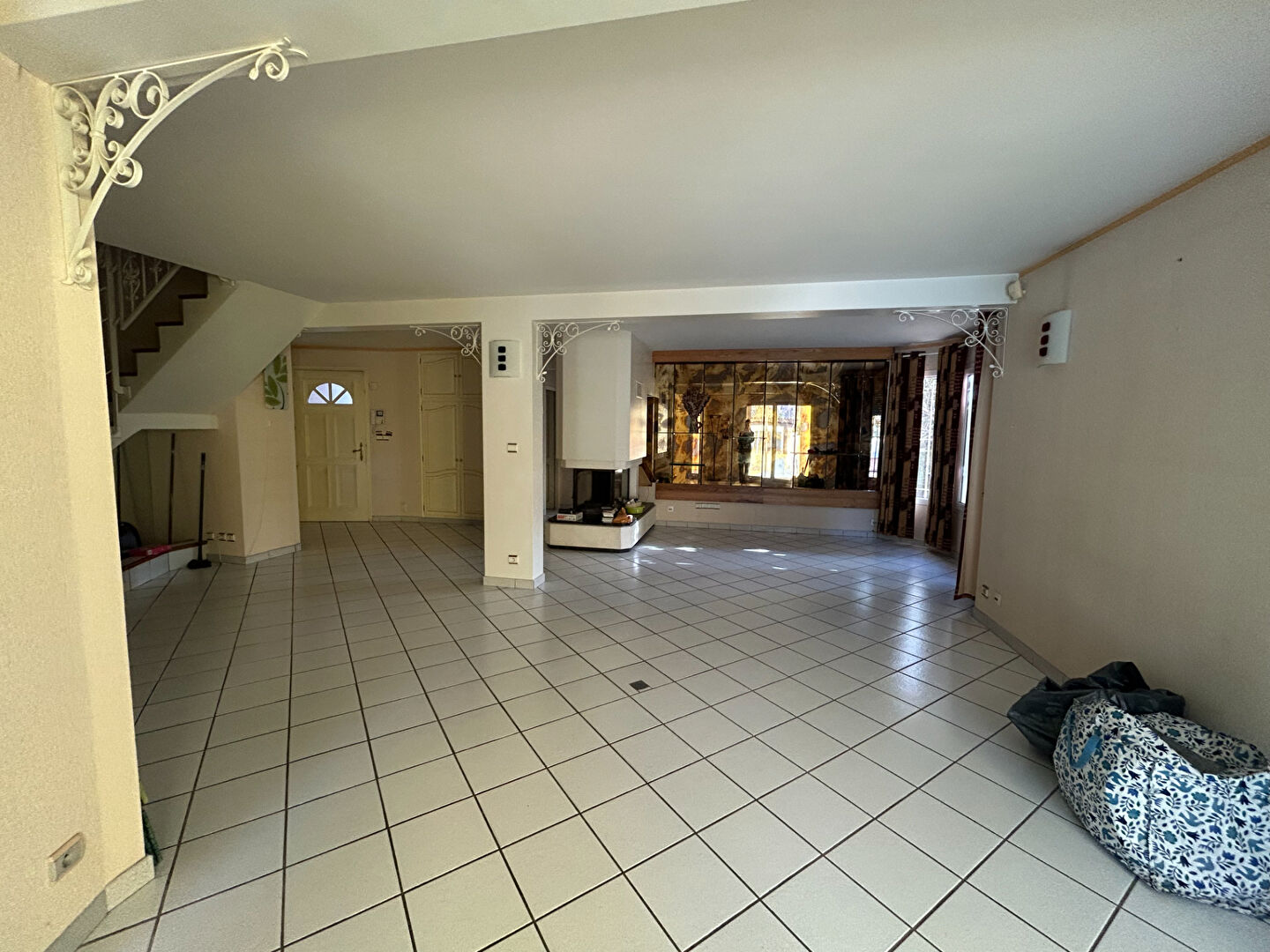 Photo (38) Sassenage - Villa 148 m², 4 CH, terrain 510 m², piscine image 3/6