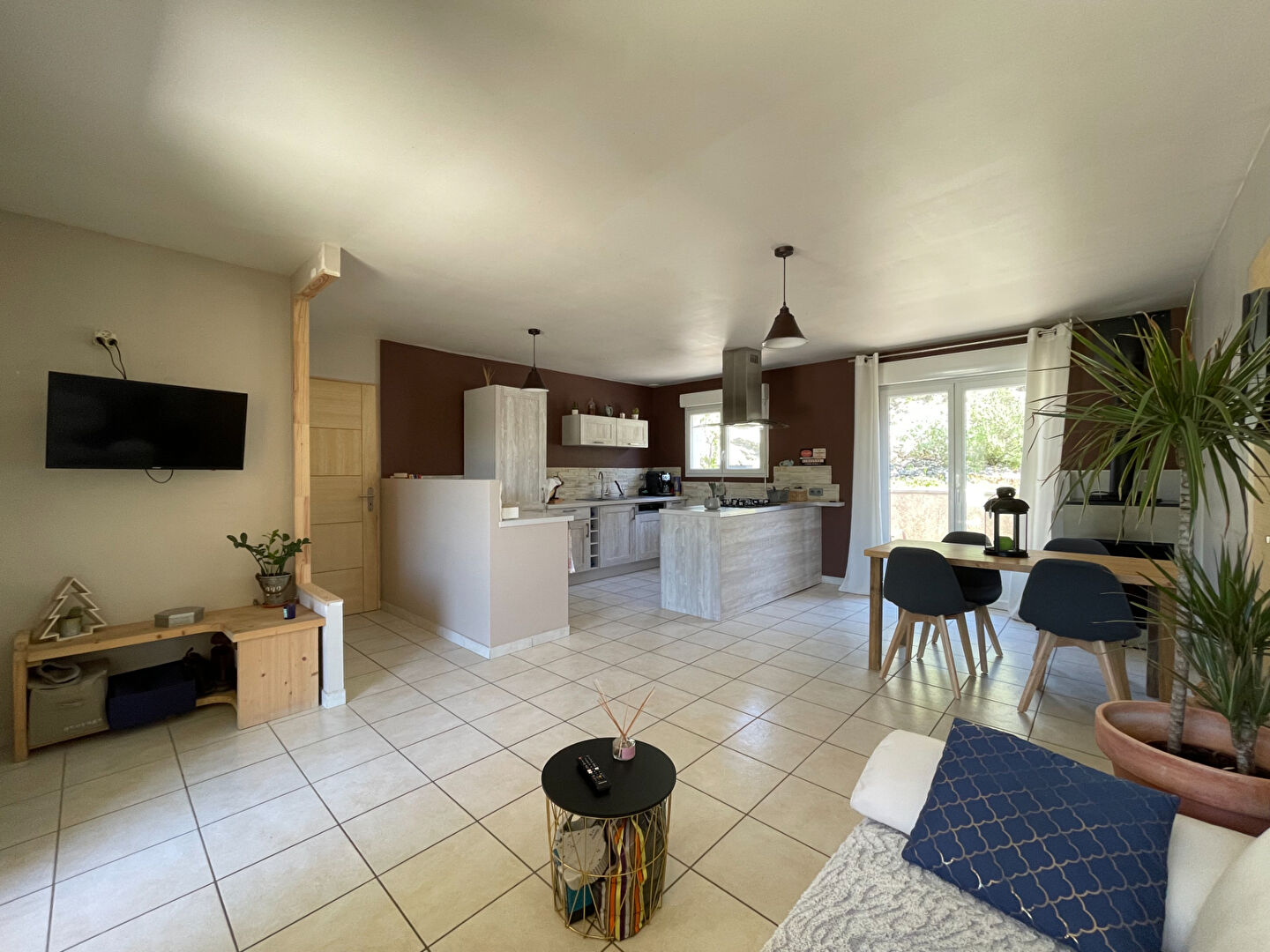 Photo Charmante villa mitoyenne de plain-pied avec terrain de 1227 m² image 2/6