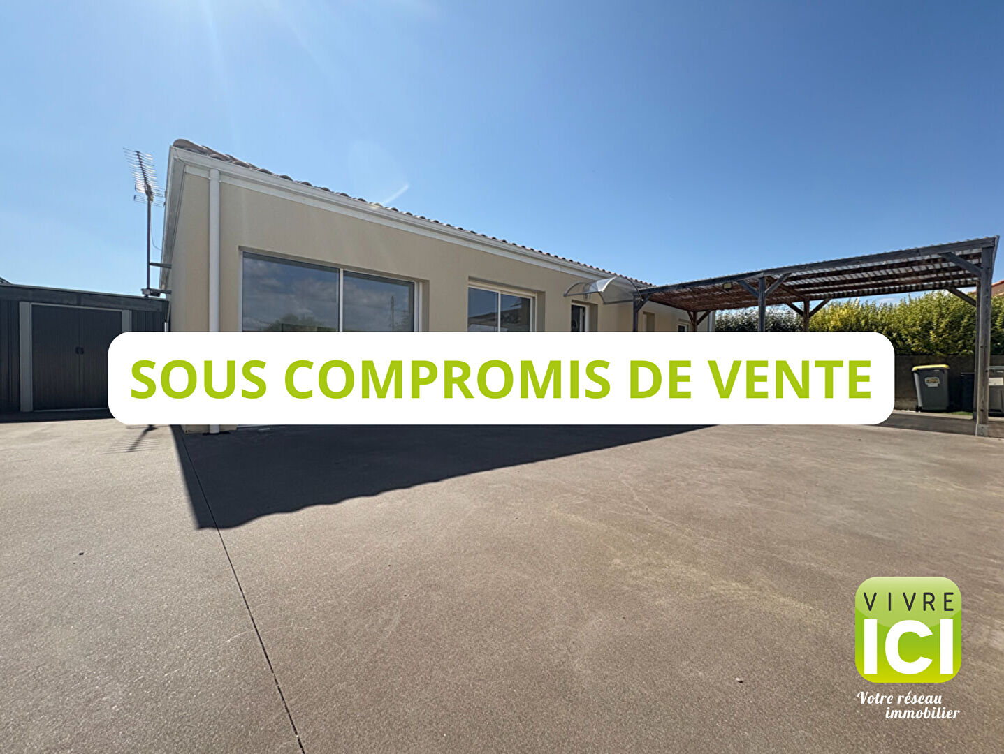 Photo Maison Sainte Pazanne 5 pièce(s) 99 m2 image 1/6