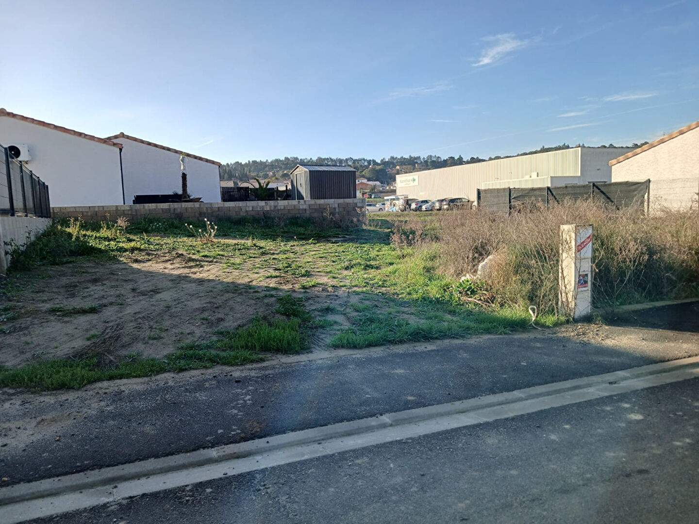 REF-VALET- 5min CARCASSONNE - Terrain constructible 399m²