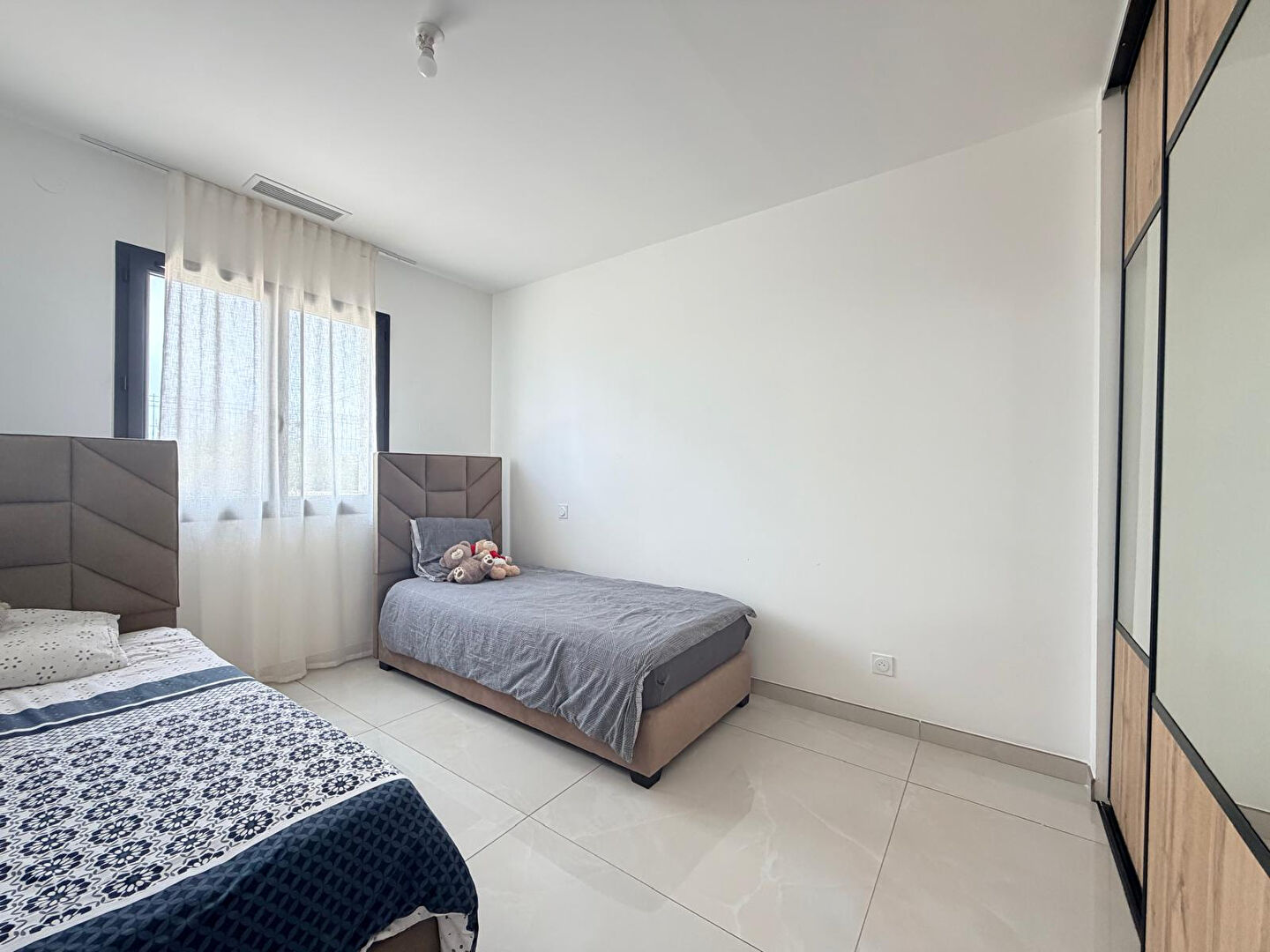 REF – WOAW – Maison 125m² – 3 chambres – Garage – Piscine