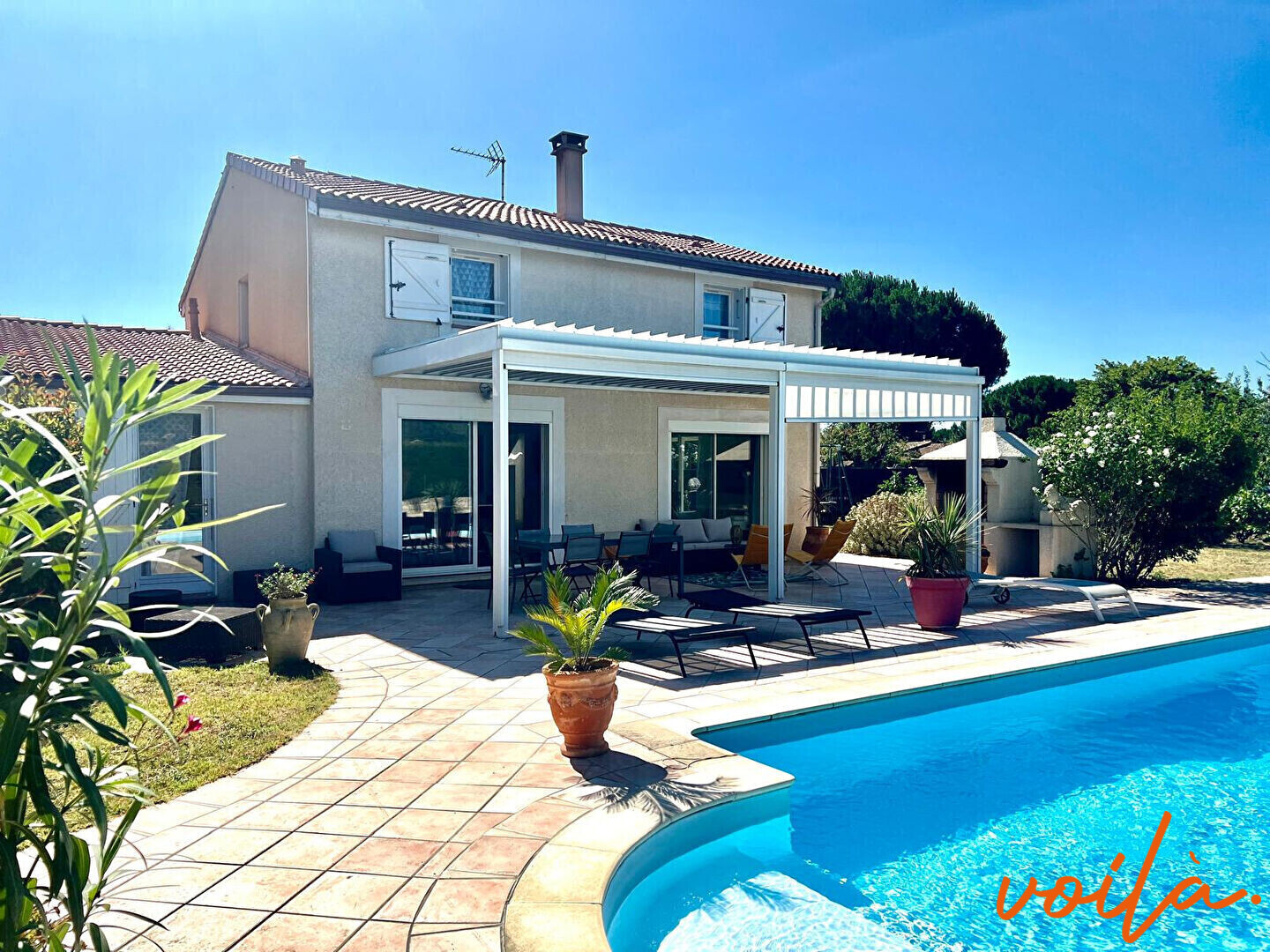 Réf : GOUT D'ETE  - 5 min. de CARCASSONNE - Maison 5 ch - piscine - jardin