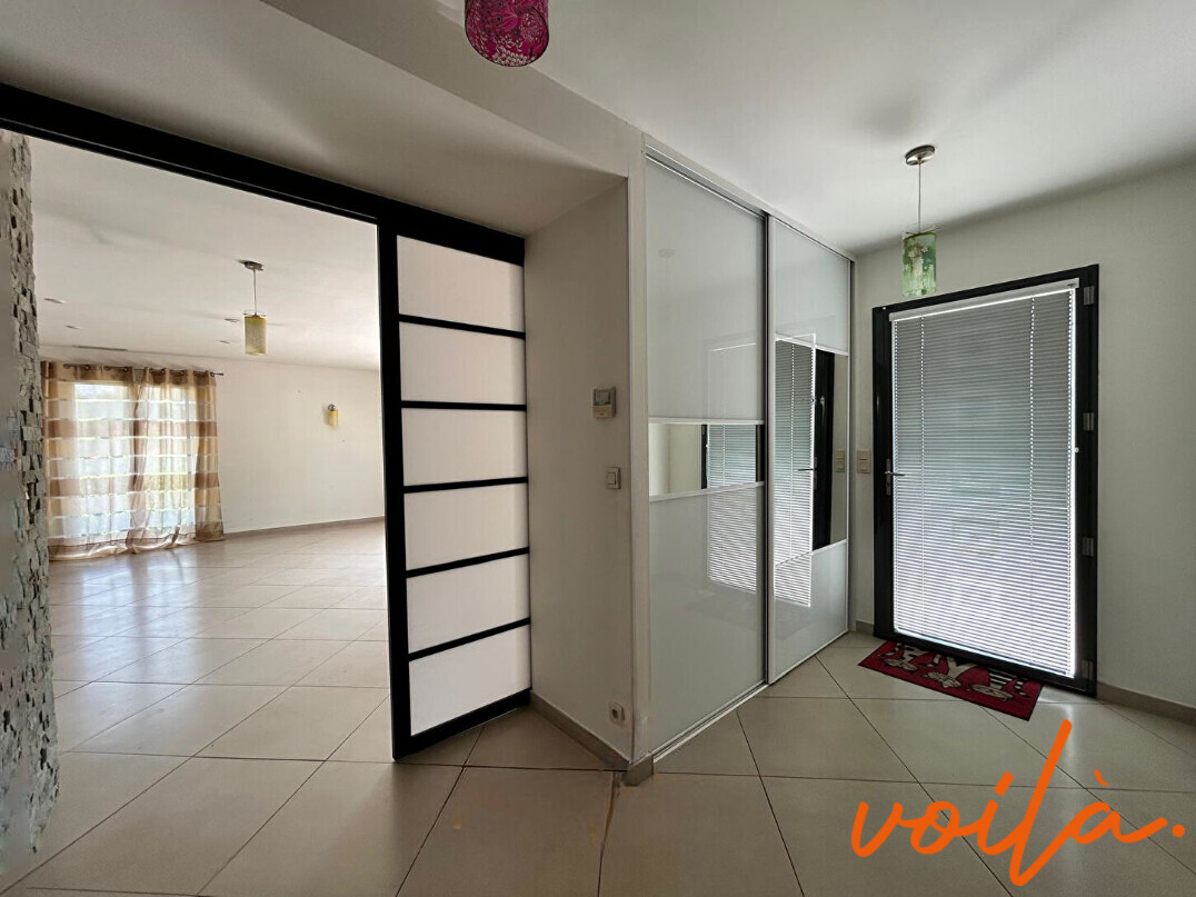 Photo REF - CERISIER - 5min CARCASSONNE - Maison PP 110m² - Jardin - Garage image 4/6