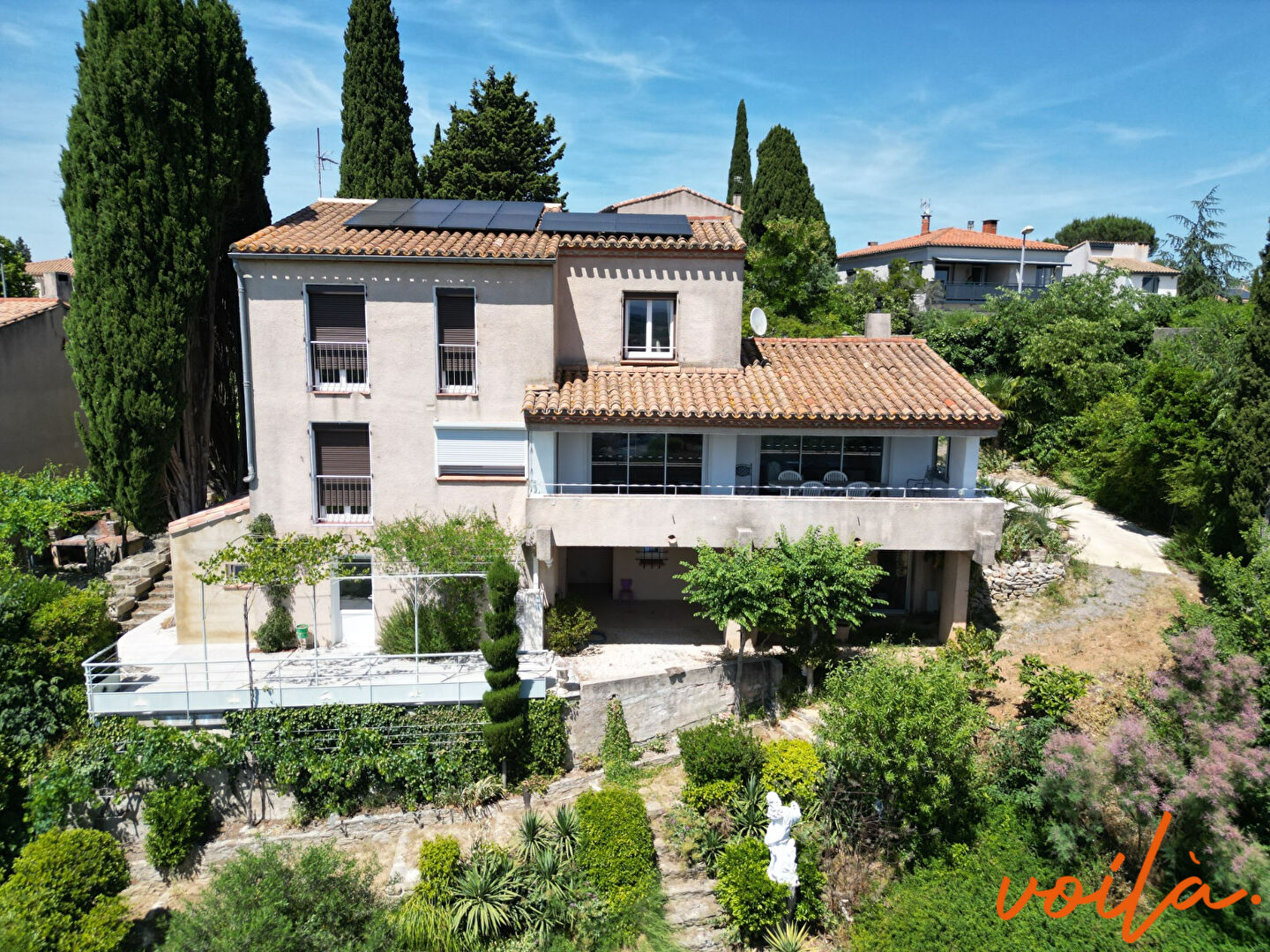 REF – COLORIS – Carcassonne VUE CITE – maison 130 m2 hab – garage – 4 ch – jardin