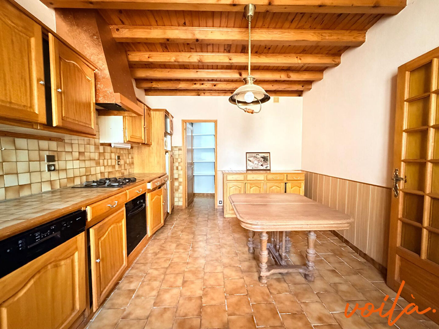 REF – ART DE VIVRE – 15 min Carcassonne – Maison 170m² hab – 5 chambres – 2 garages – Jardin