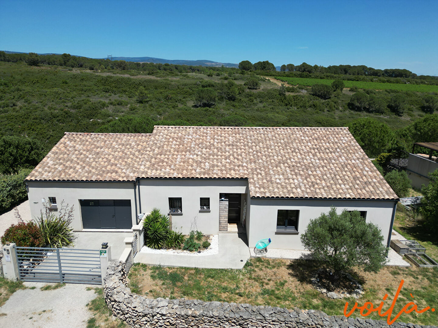 REF – OCCITANE – 15min CARCASSONNE – Maison plain-pied 165m² – 3 chambres + T2 – Garage – Piscine