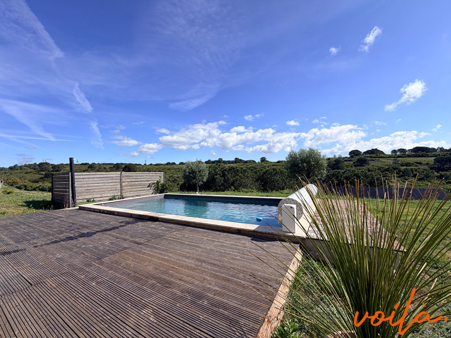 REF – OCCITANE – 15min CARCASSONNE – Maison plain-pied 165m² – 3 chambres + T2 – Garage – Piscine