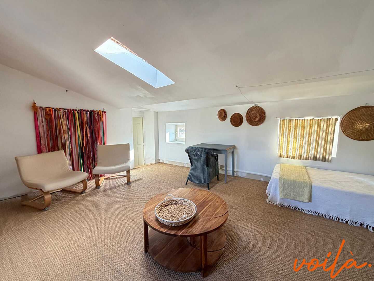 REF – NOBLESSE – CARCASSONNE – secteur CITE – Maison 110m² habitables – 3 niveaux – 4 chambres
