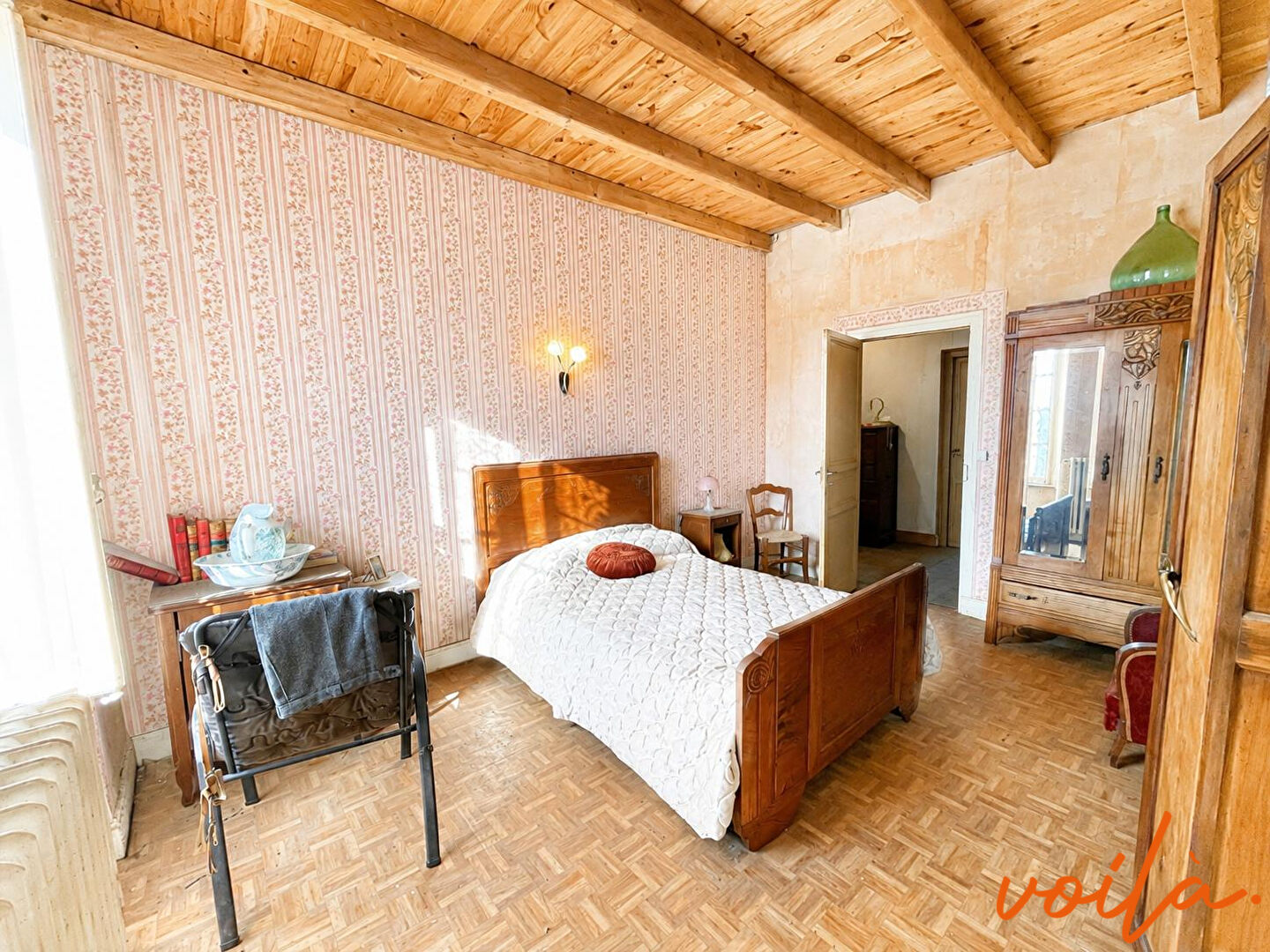 Réf « Intattendu 4 » – Carcassonne Est 10 min . – Maison de maître avec jardin – dépendances  (Surface utile de plus de 450m2) à rénover