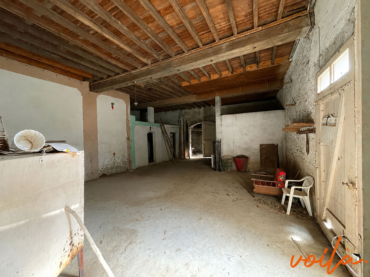 Réf « Intattendu 4 » – Carcassonne Est 10 min . – Maison de maître avec jardin – dépendances  (Surface utile de plus de 450m2) à rénover