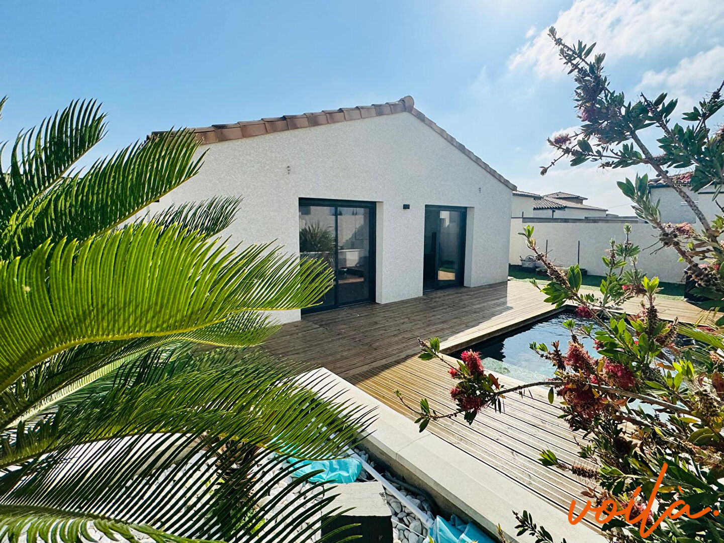 REF : YUVA – 5 MN CARCASSONNE – MAISON PLAIN PIED 3 CHAMBRES – GARAGE – PISCINE – JARDIN