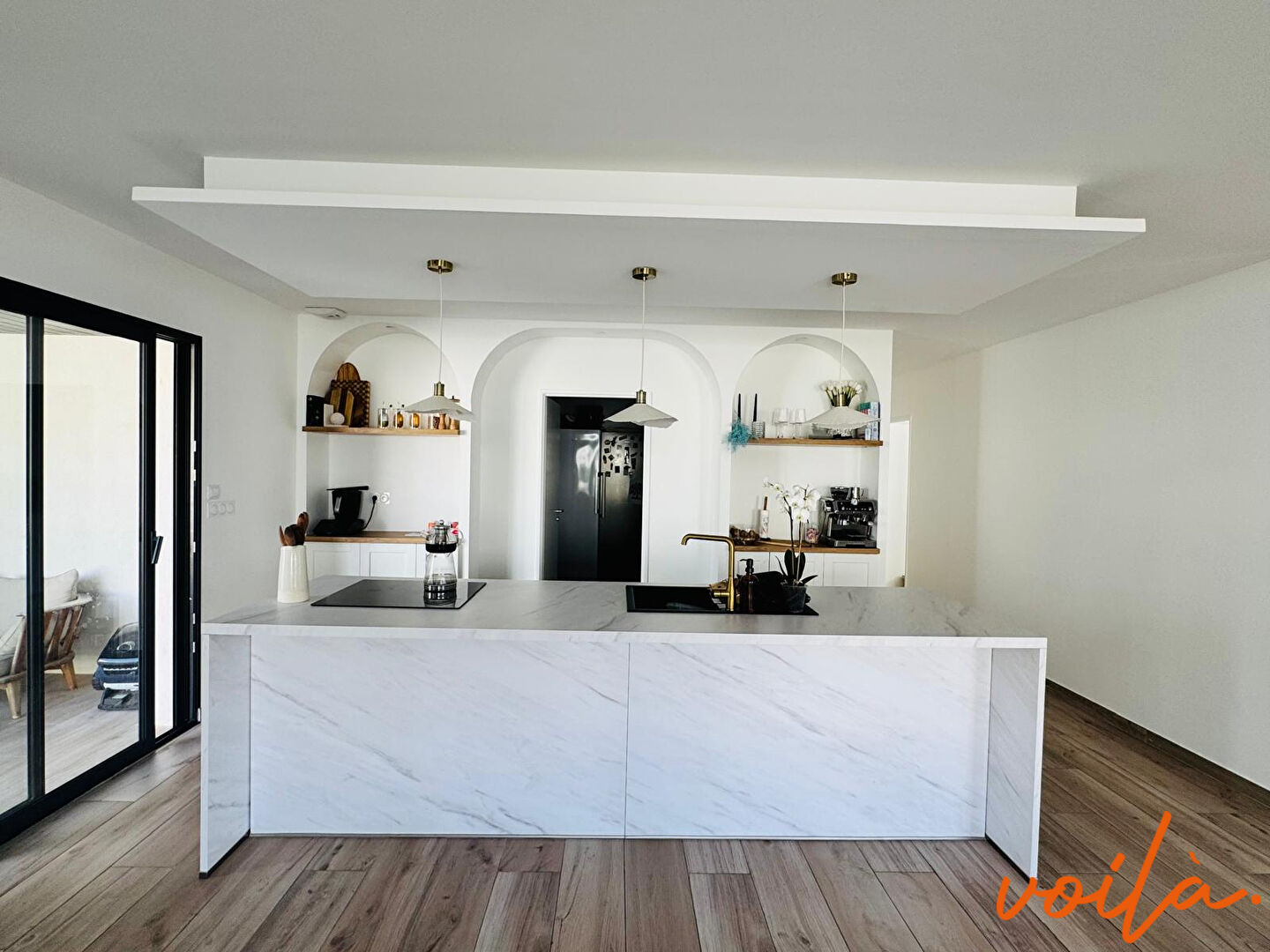 REF : YUVA – 5 MN CARCASSONNE – MAISON PLAIN PIED 3 CHAMBRES – GARAGE – PISCINE – JARDIN