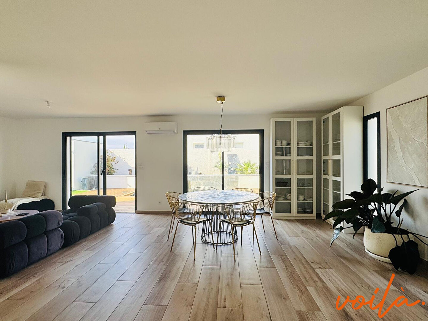 REF : YUVA – 5 MN CARCASSONNE – MAISON PLAIN PIED 3 CHAMBRES – GARAGE – PISCINE – JARDIN