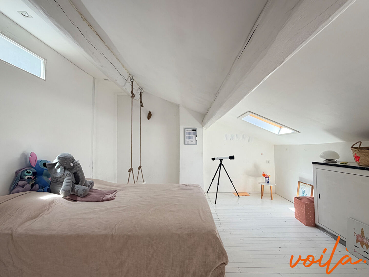 REF – CACHET – Maison 193m2 – 4 ch (poss 5) – Garage – Jardin – Piscine