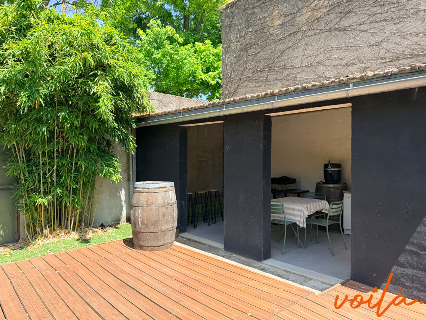 REF – CACHET – Maison 193m2 – 4 ch (poss 5) – Garage – Jardin – Piscine