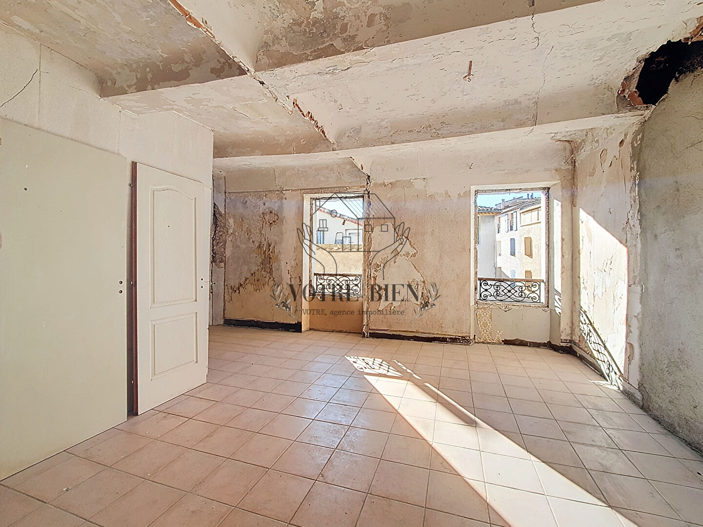 Photo Immeuble de rapport avec garage à Manosque image 2/6