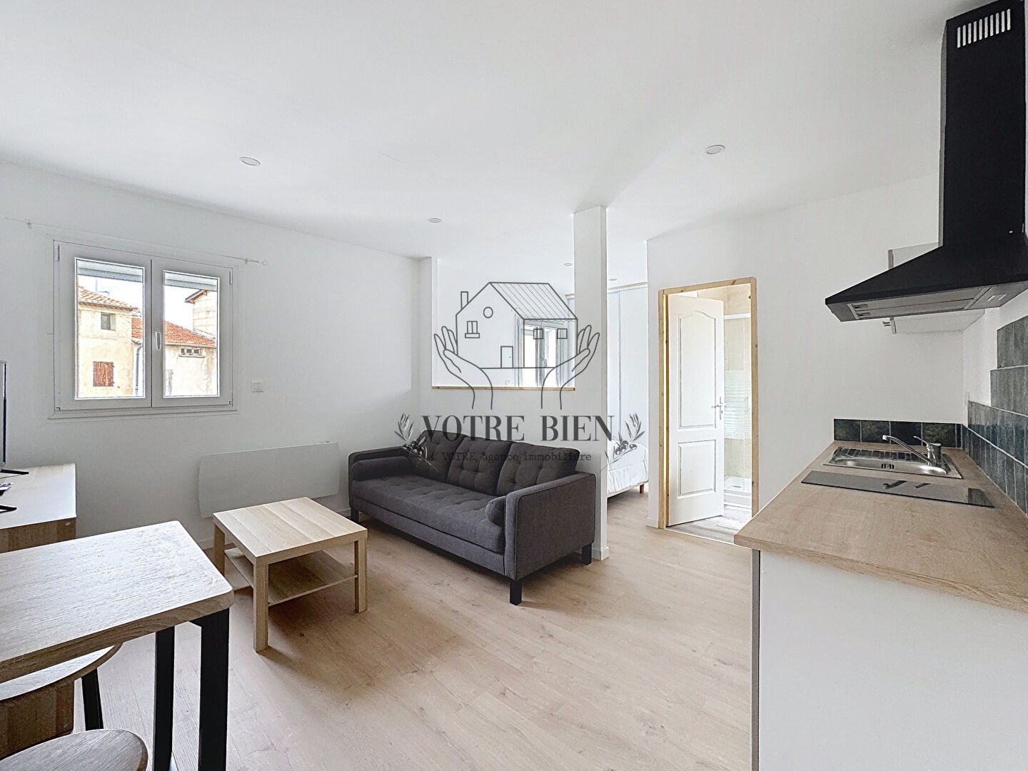 STUDIO MEUBLE  - Manosque 24,05 m2