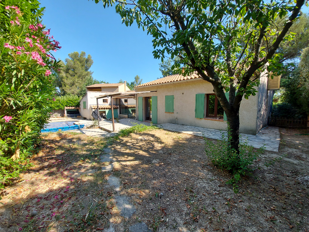 Maison Bouc Bel Air 88 m² + Piscine + Jardin - BOUC